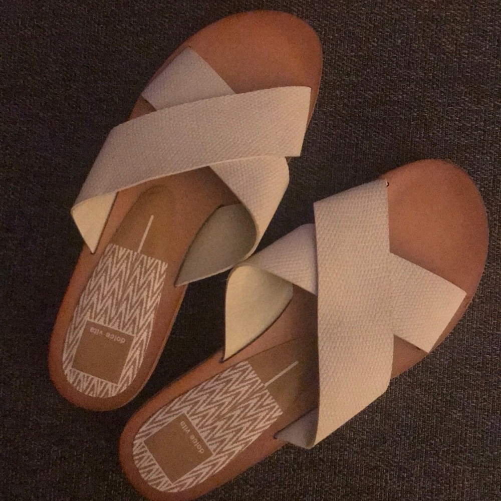 Dolce Vita cream slides